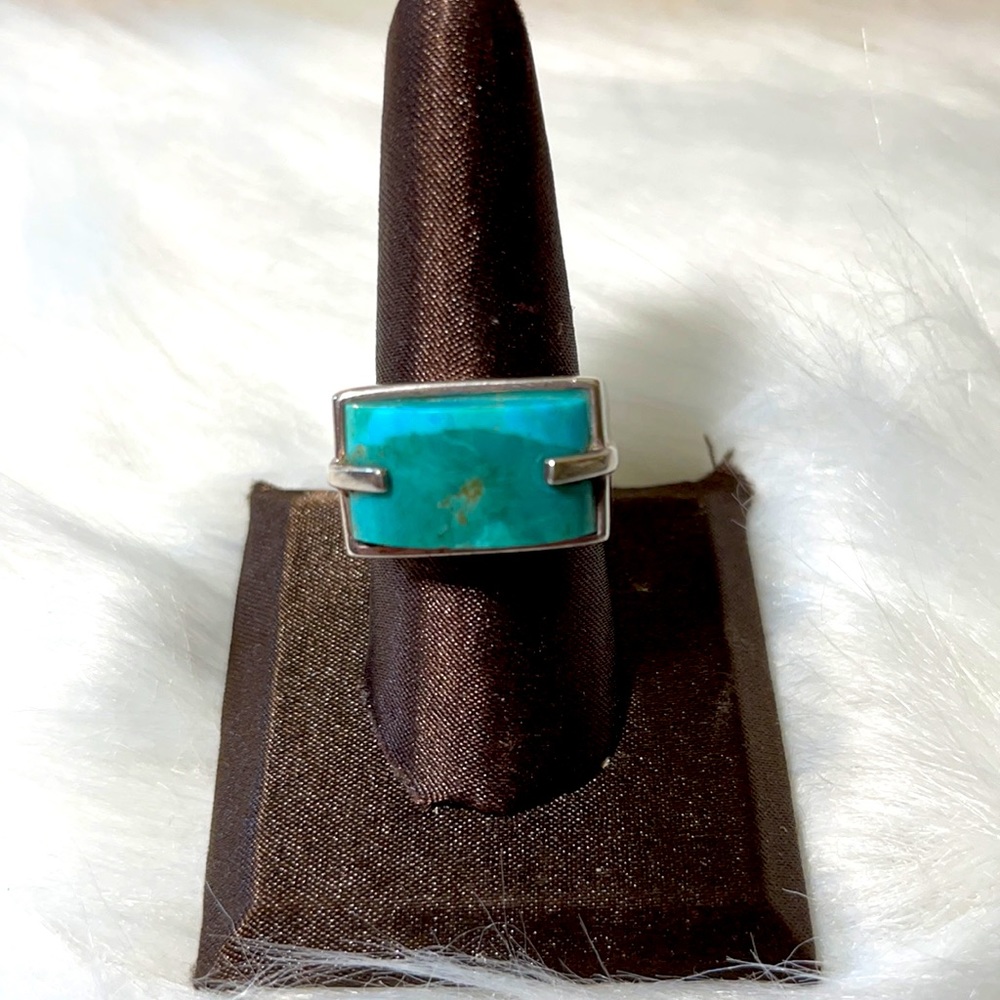 Unique style Sterling silver and turquoise ring - Picture 7 of 8